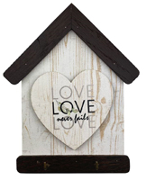 Декоративный домик-ключница малый "Love never fails..." сердце, белый, дерево